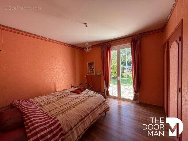 Maison à SAINT-GELAIS