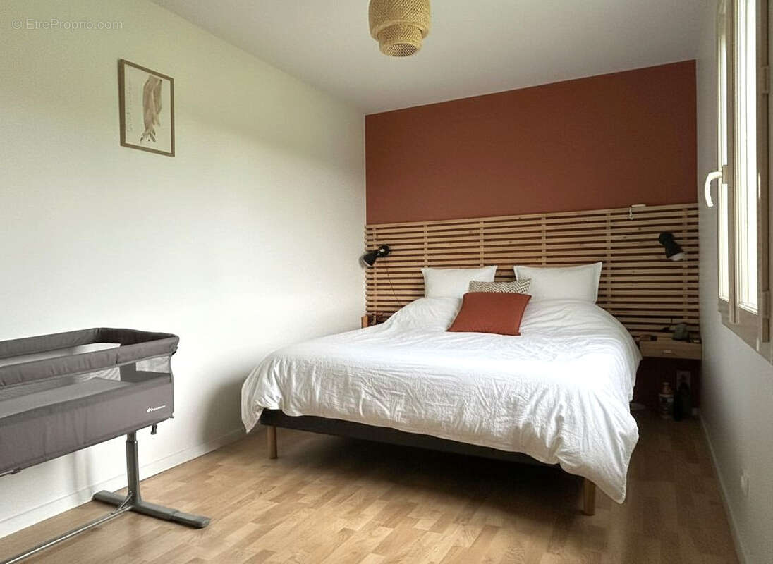 Maison à LES HERBIERS