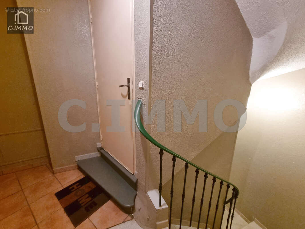 Appartement à CORNEILHAN