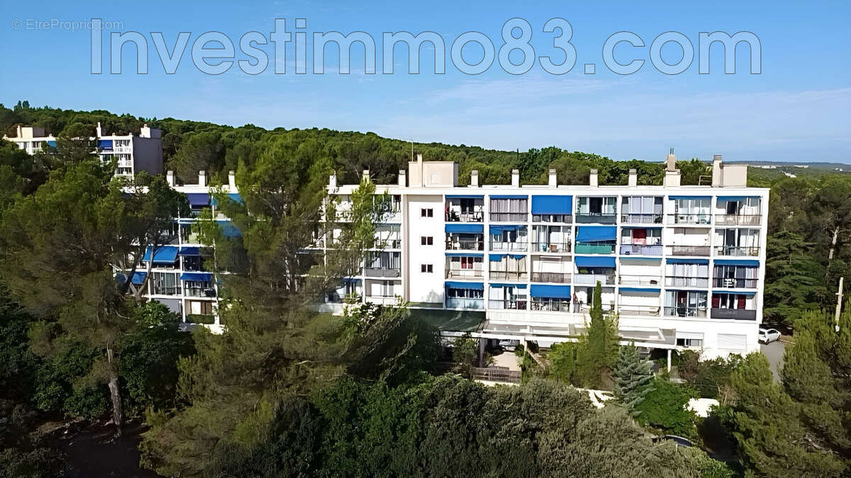 Appartement à ARLES