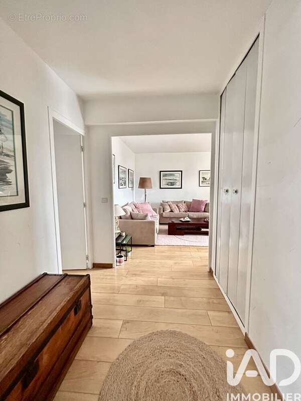 Photo 7 - Appartement à VILLEMOMBLE