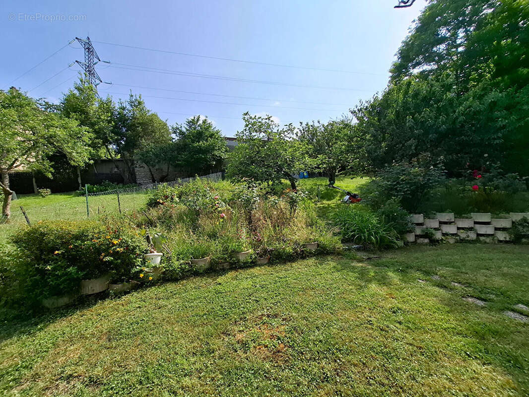 Maison à VILLEMOMBLE