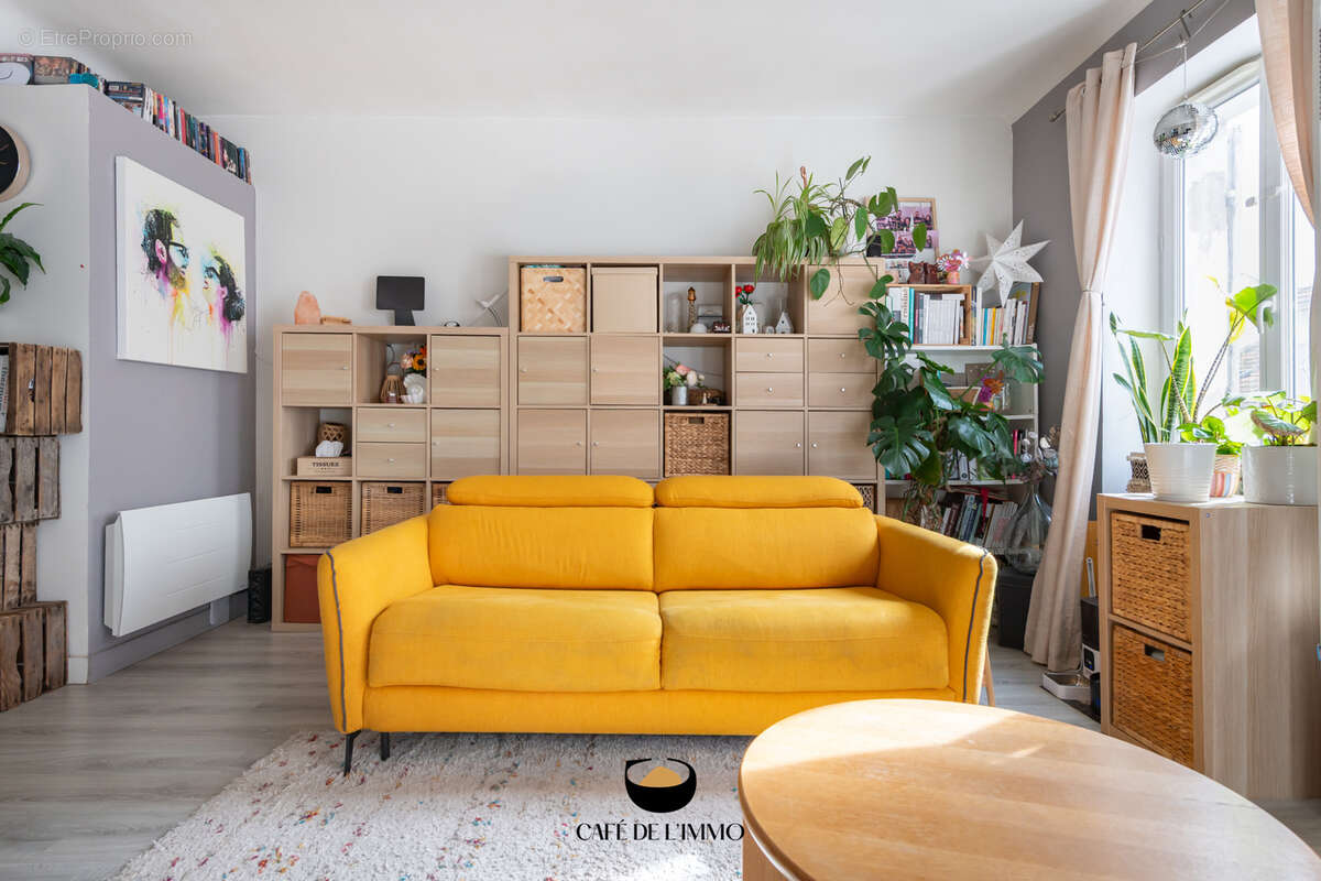 Appartement à MARSEILLE-6E