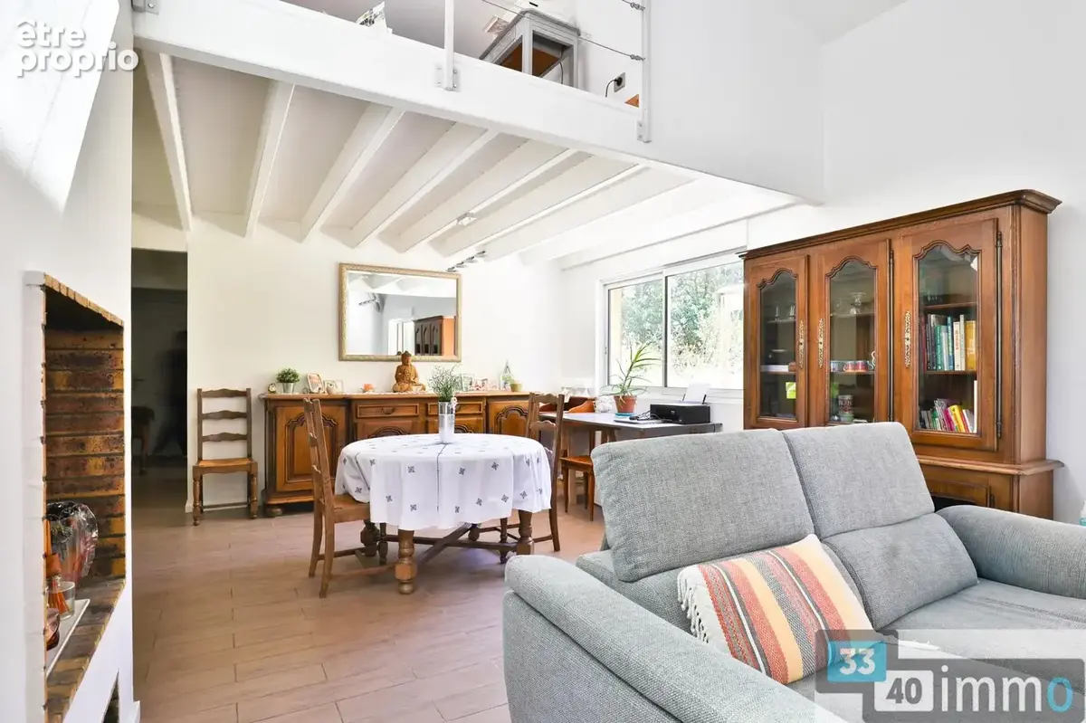 Salles centre - maison 150m2 + grange 100m2 - piscine & jacuzzi - 1800m2 - photo 7
