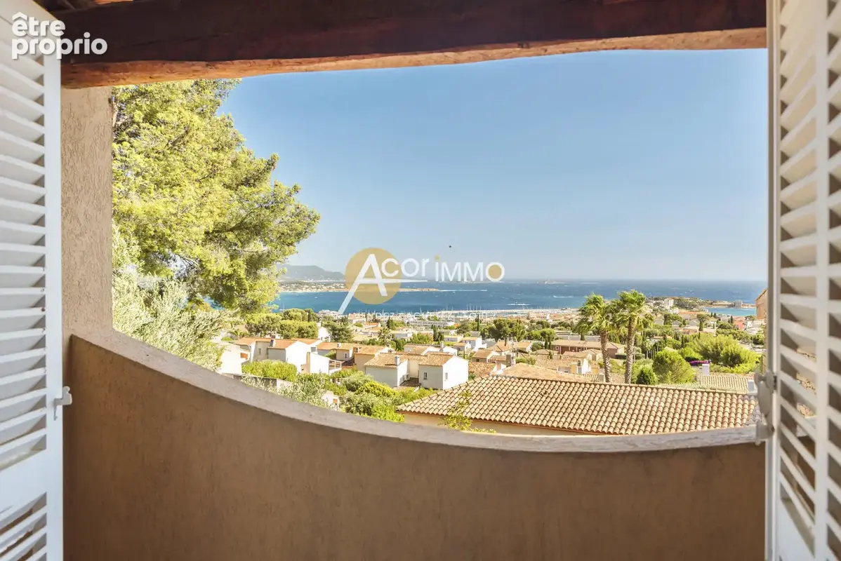 Bandol - propriété de caractère de 230 m2 - vue mer - terrain de plus de 2700m2 - photo 16