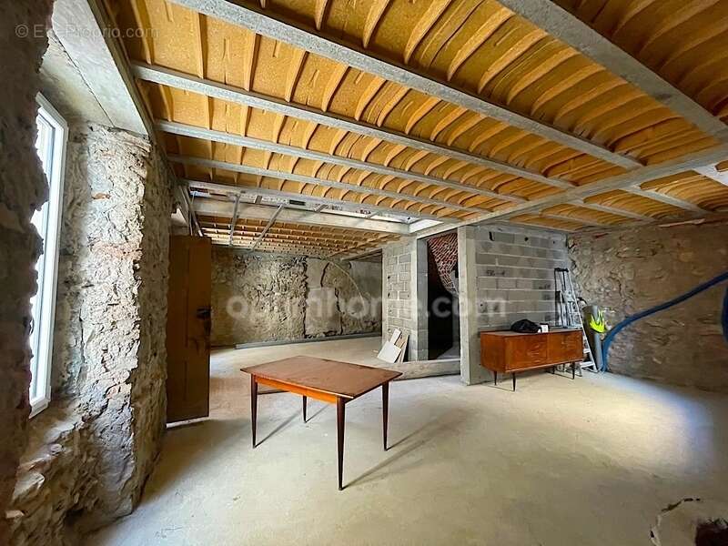 Maison à PAZIOLS