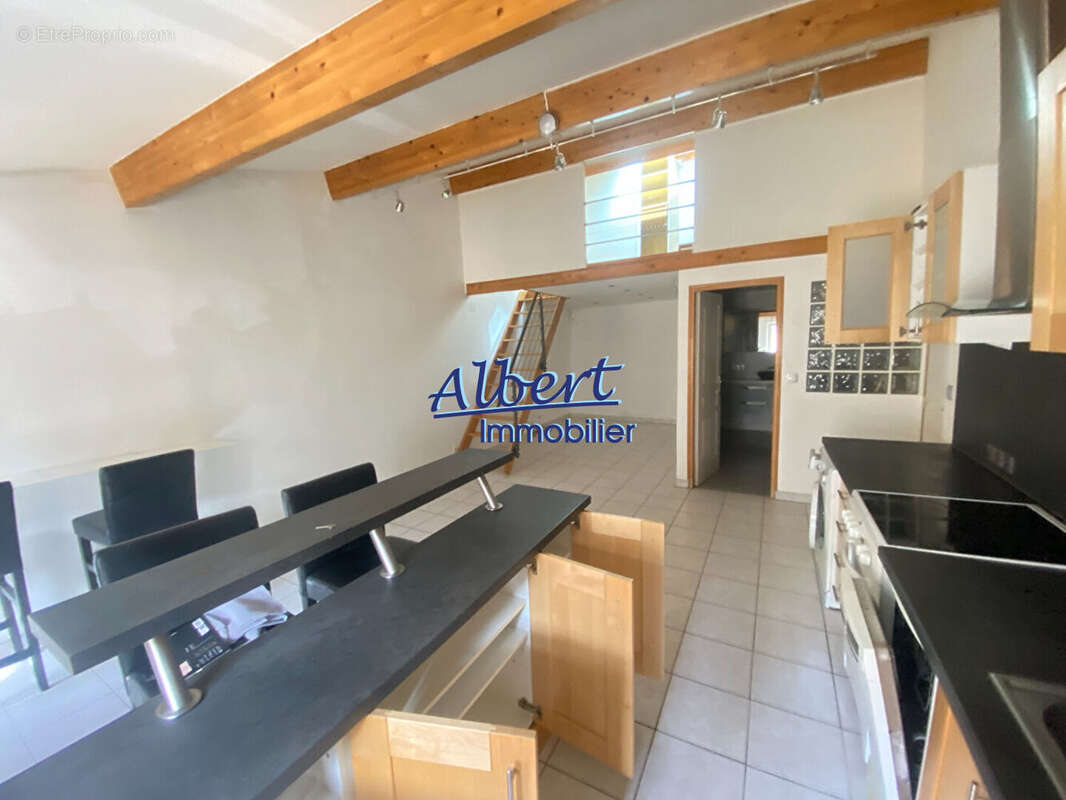 Appartement à OLLIOULES
