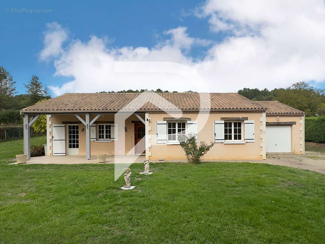 Maison à VILLAMBLARD