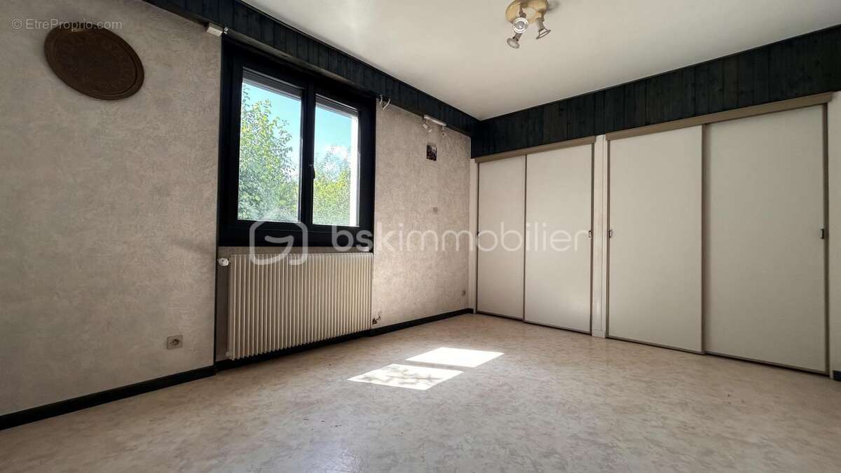 Maison à ECHIROLLES