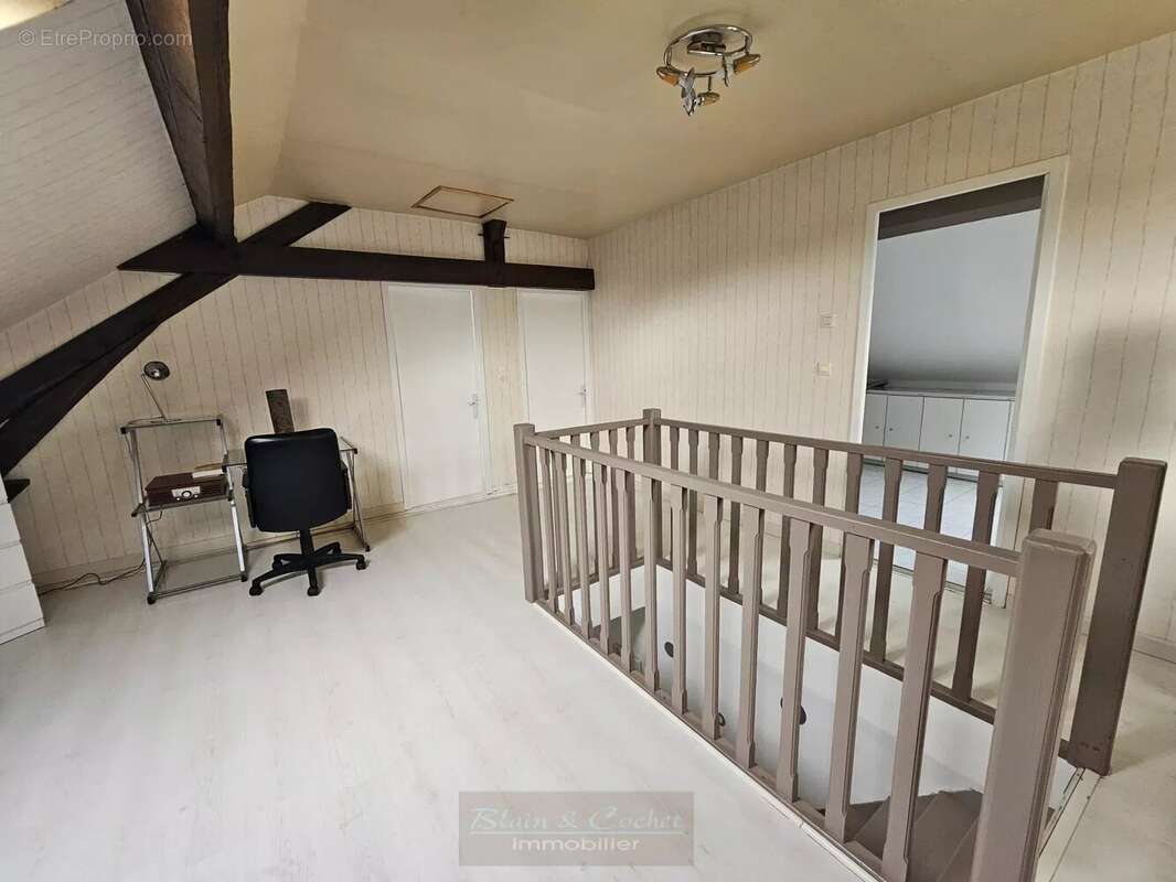 Maison à VILLEMANDEUR