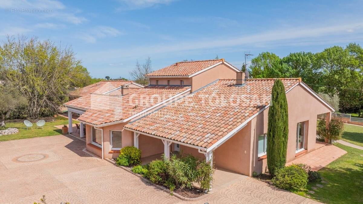 Maison à MONTASTRUC-LA-CONSEILLERE