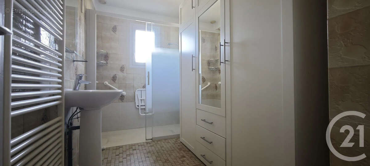 Maison à MARBOUE