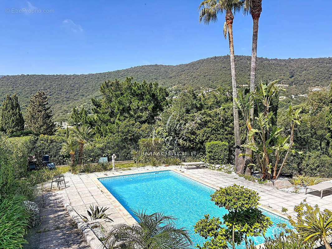 Maison à LA CROIX-VALMER