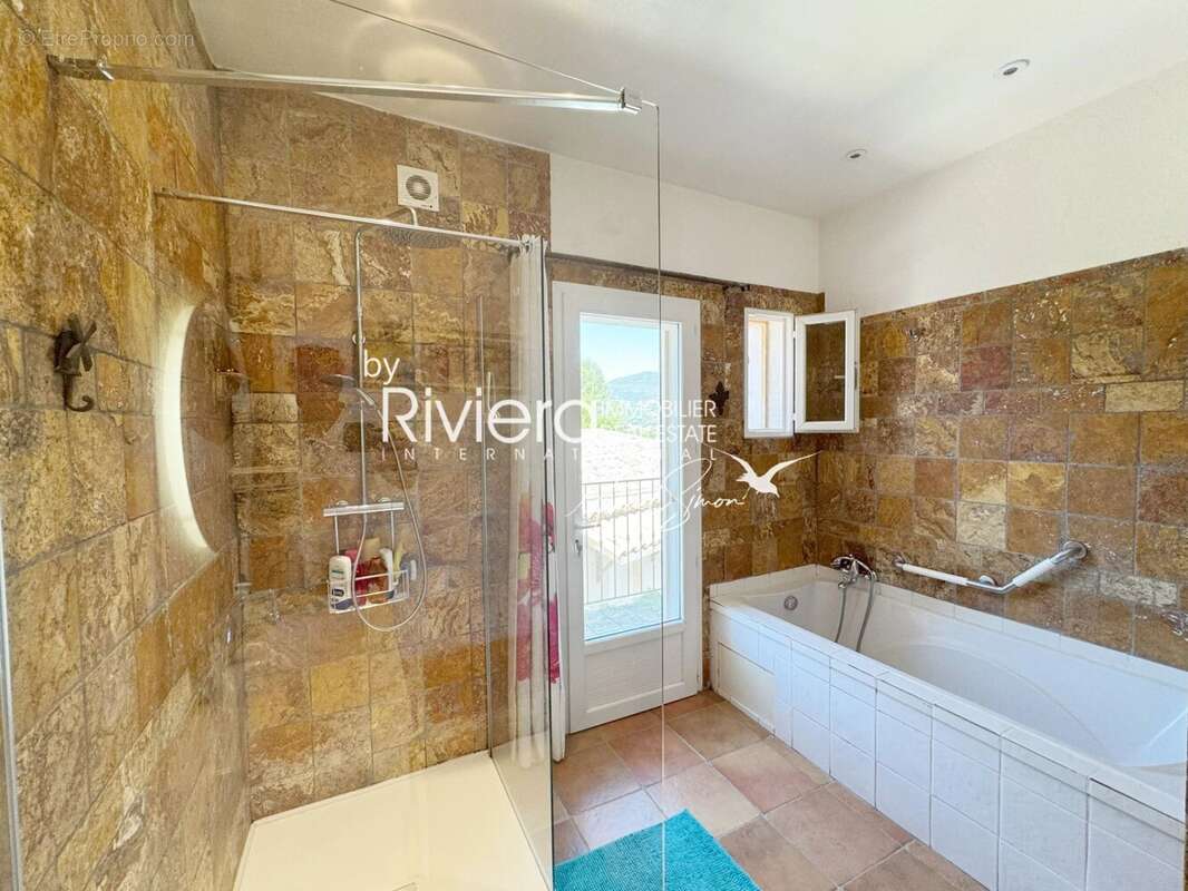 Maison à CAVALAIRE-SUR-MER