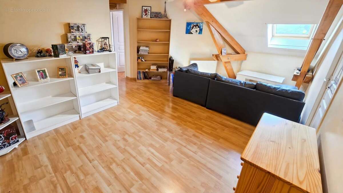 Maison à CONTAMINE-SUR-ARVE