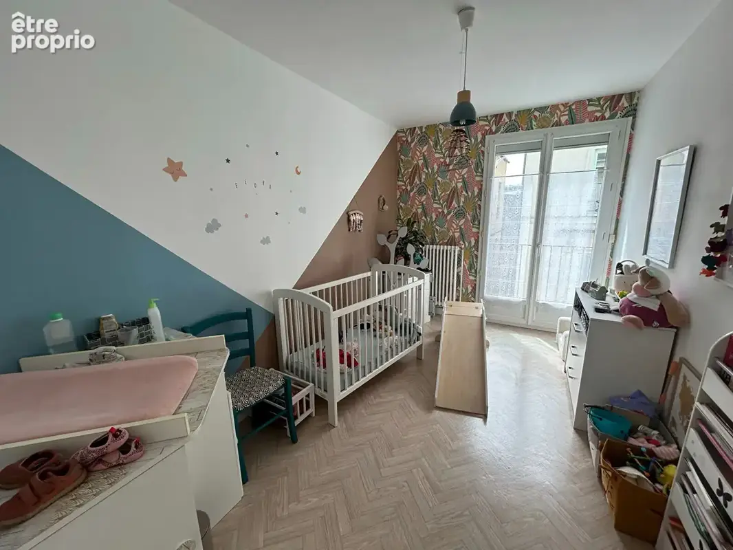 Appartement lumineux et élégant - Rive Gauche de Laval - photo 4