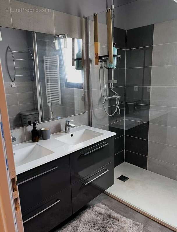 Maison 117 m² à Castelnau-Le-Lez  - photo 7