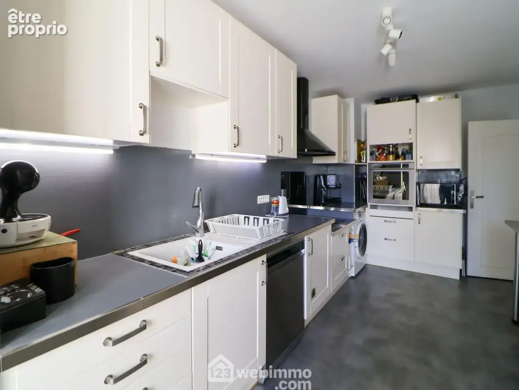 Appartement 4 pièces 88 m² à vendre à Marseille-8e (13008) - photo 6