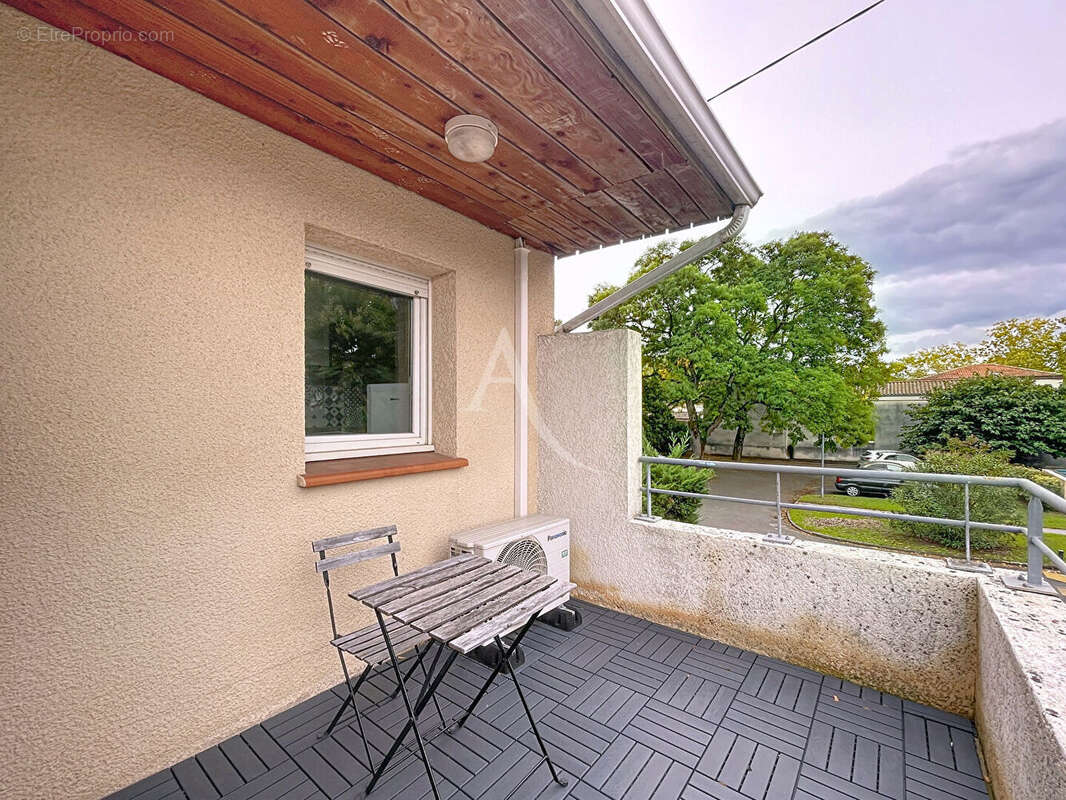 Appartement à AUCAMVILLE