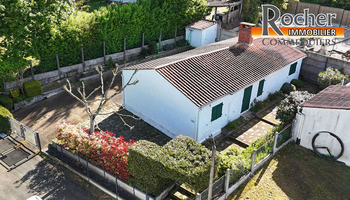 Maison à COMMEQUIERS