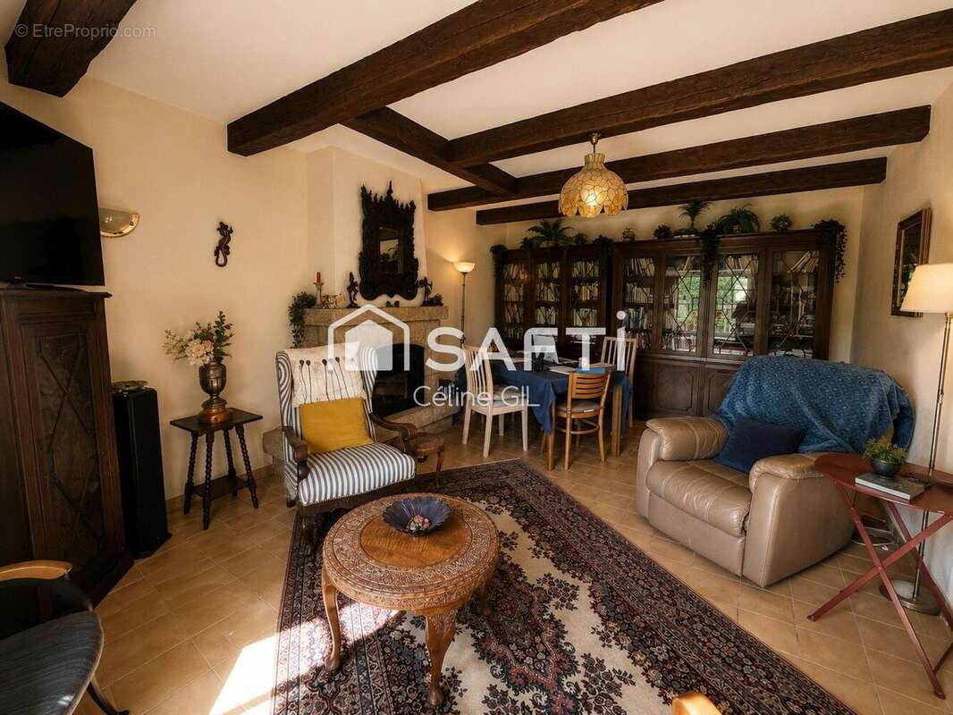 Photo 3 - Maison à GUILLAC