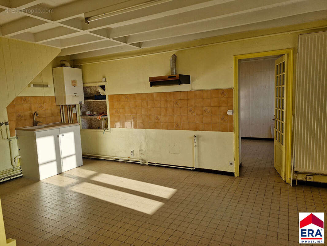 Maison à LES AVENIERES