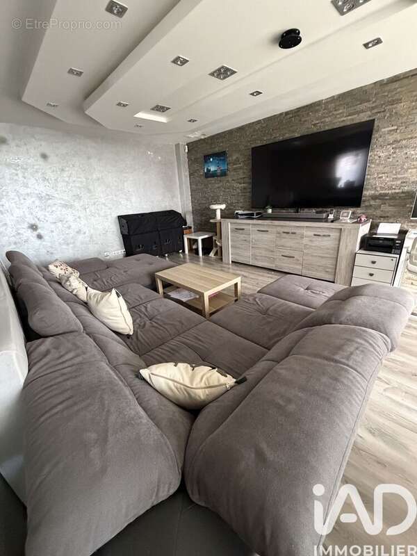 Photo 6 - Appartement à VILLIERS-LE-BEL