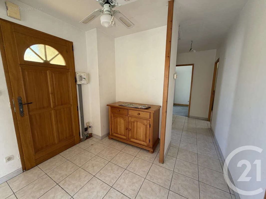 Maison 86 m² à Saint-Sulpice-De-Royan  - photo 6