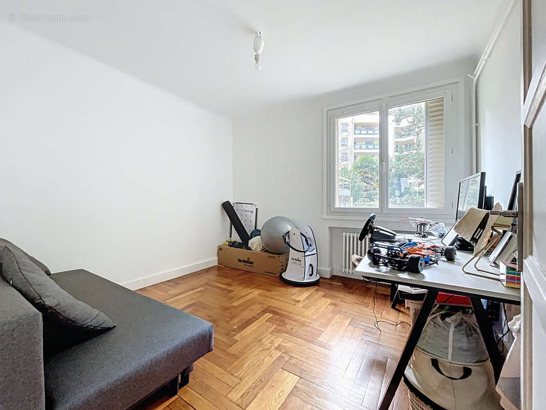 Appartement à CALUIRE-ET-CUIRE