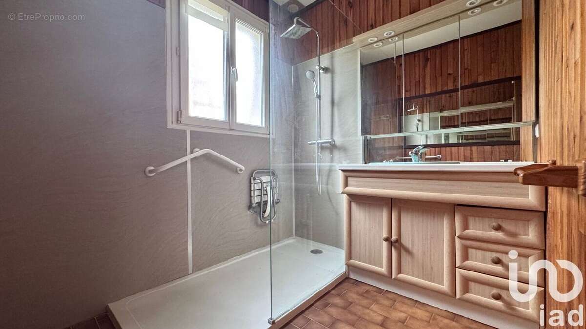 Photo 6 - Maison à MAIZIERES-LA-GRANDE-PAROISSE