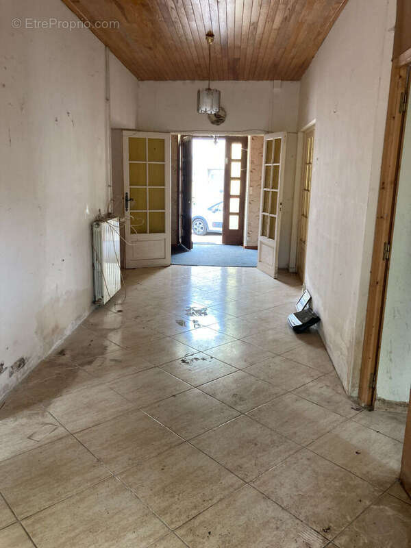 Maison à RIGNY-LE-FERRON