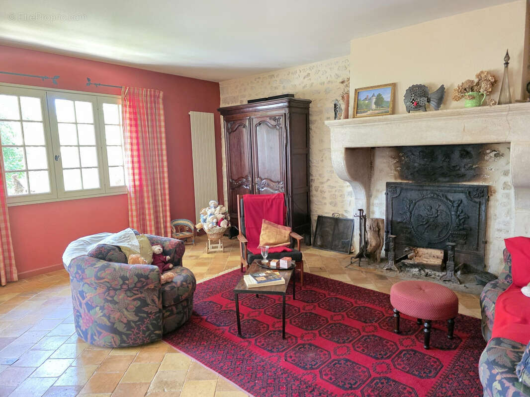 Maison à FONTAINEBLEAU