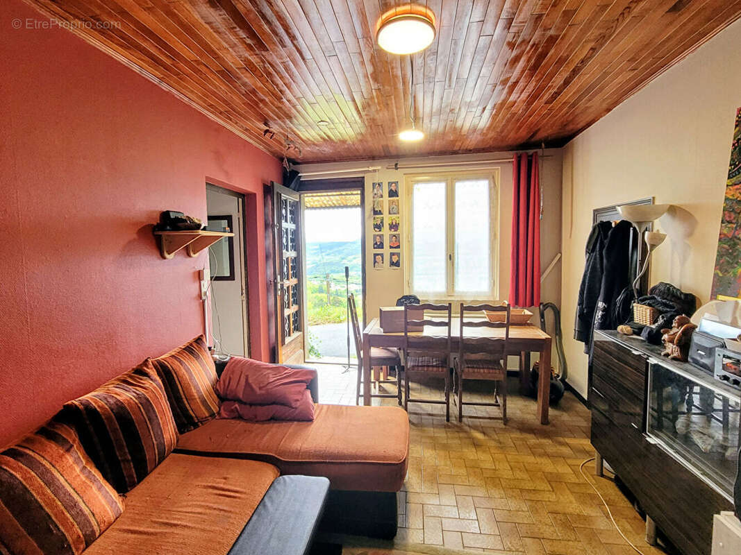 Maison à COUBON