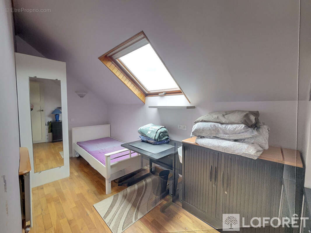 Maison à SAINT-REMY-LES-CHEVREUSE