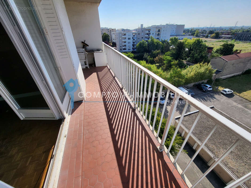Appartement à VENISSIEUX