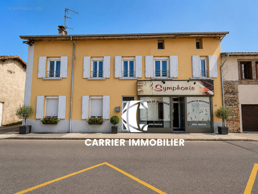 Maison à MIRIBEL