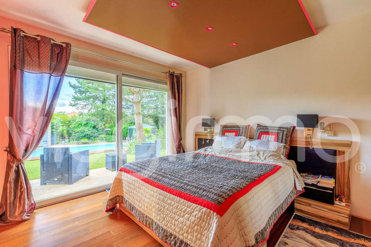 Maison à TOURNON-SUR-RHONE