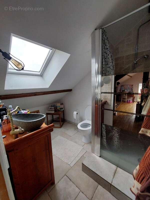 Maison à LA CHAUSSEE-SAINT-VICTOR