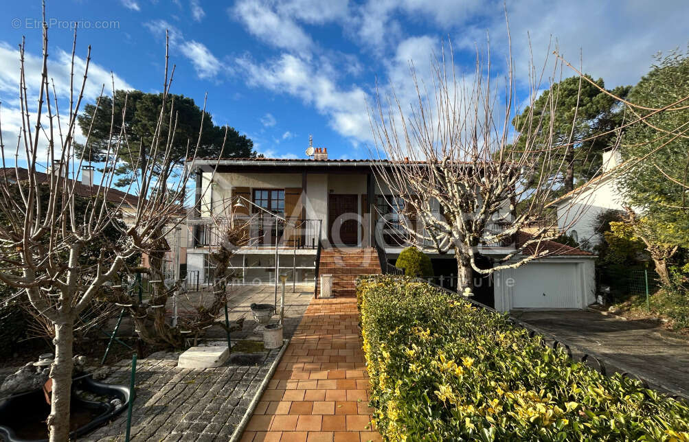 Maison à SAINT-PALAIS-SUR-MER