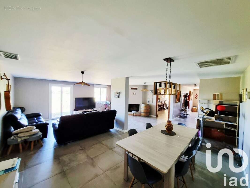 Photo 9 - Maison à ARLES