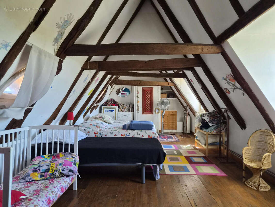 Vallée de la Dordogne, maison de hameau XVIIIème de 186m² avec 3 chambres et piscine - photo 12