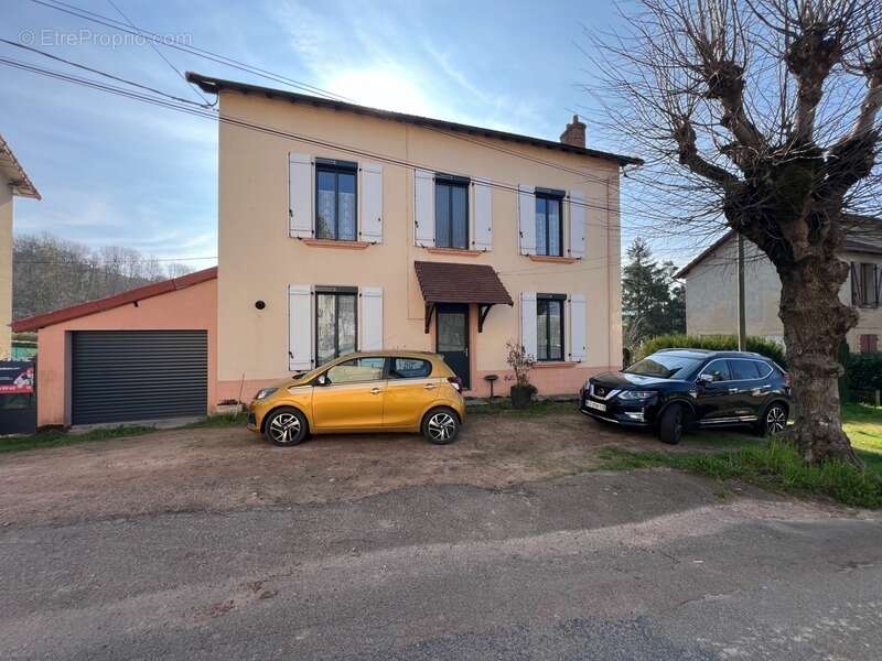 Maison à CHAUFFAILLES
