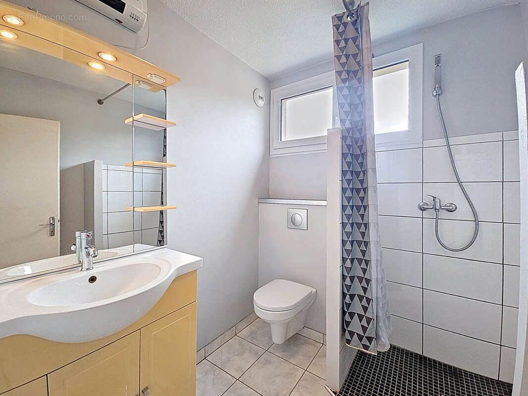 Appartement à MEYTHET