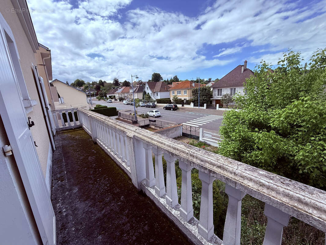 Maison à BELLERIVE-SUR-ALLIER