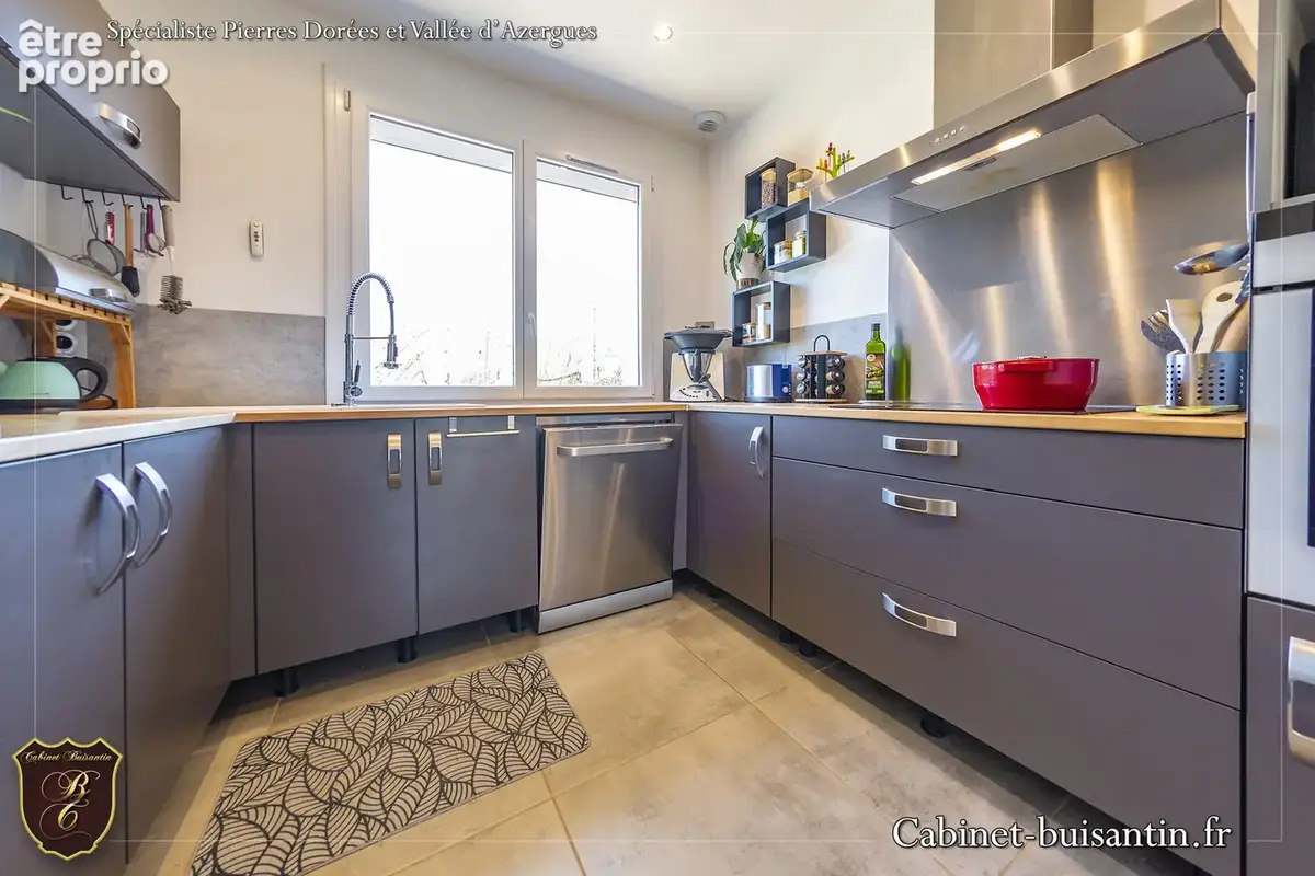 Maison rénovée avec piscine - photo 9