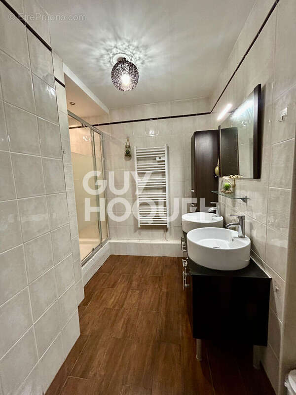 Appartement Neuilly Sur Marne 5 pièce(s) - photo 7