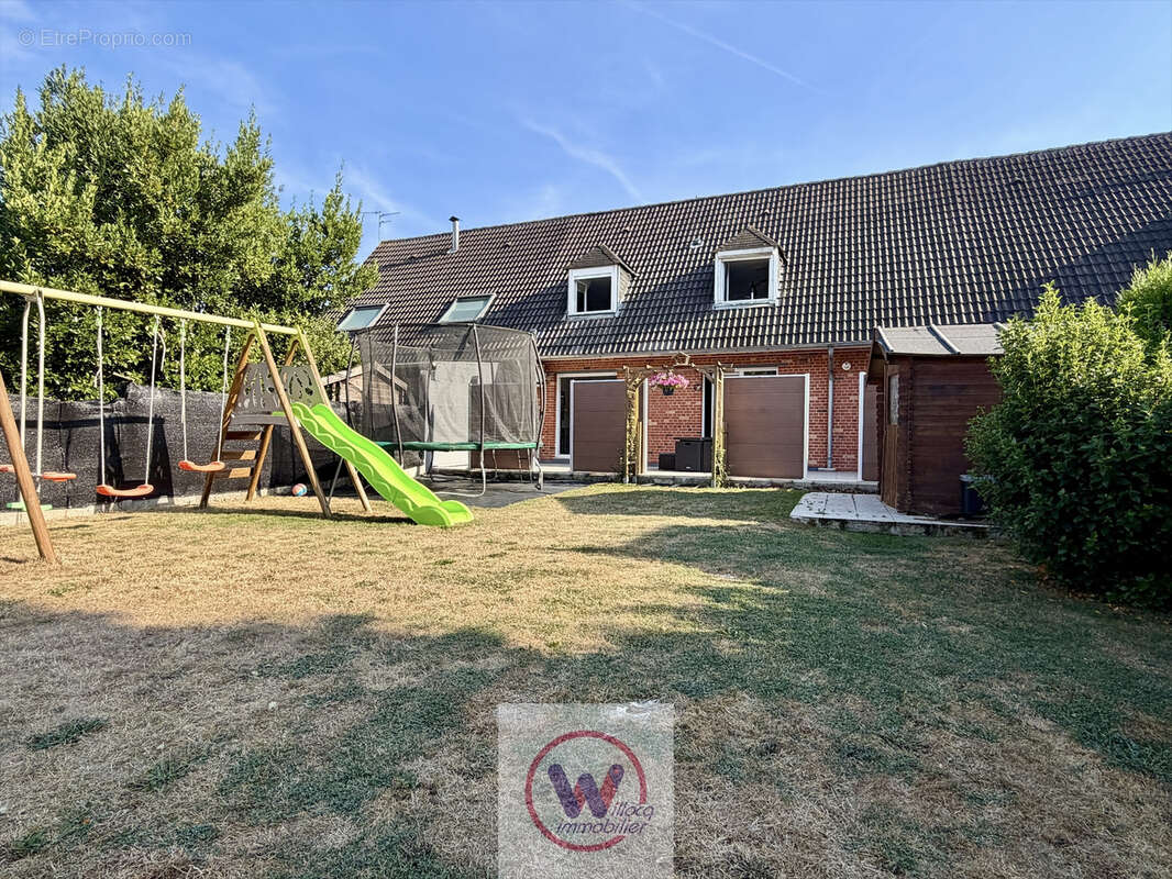 Belle maison de residence avec local professionnel en annexe - photo 12