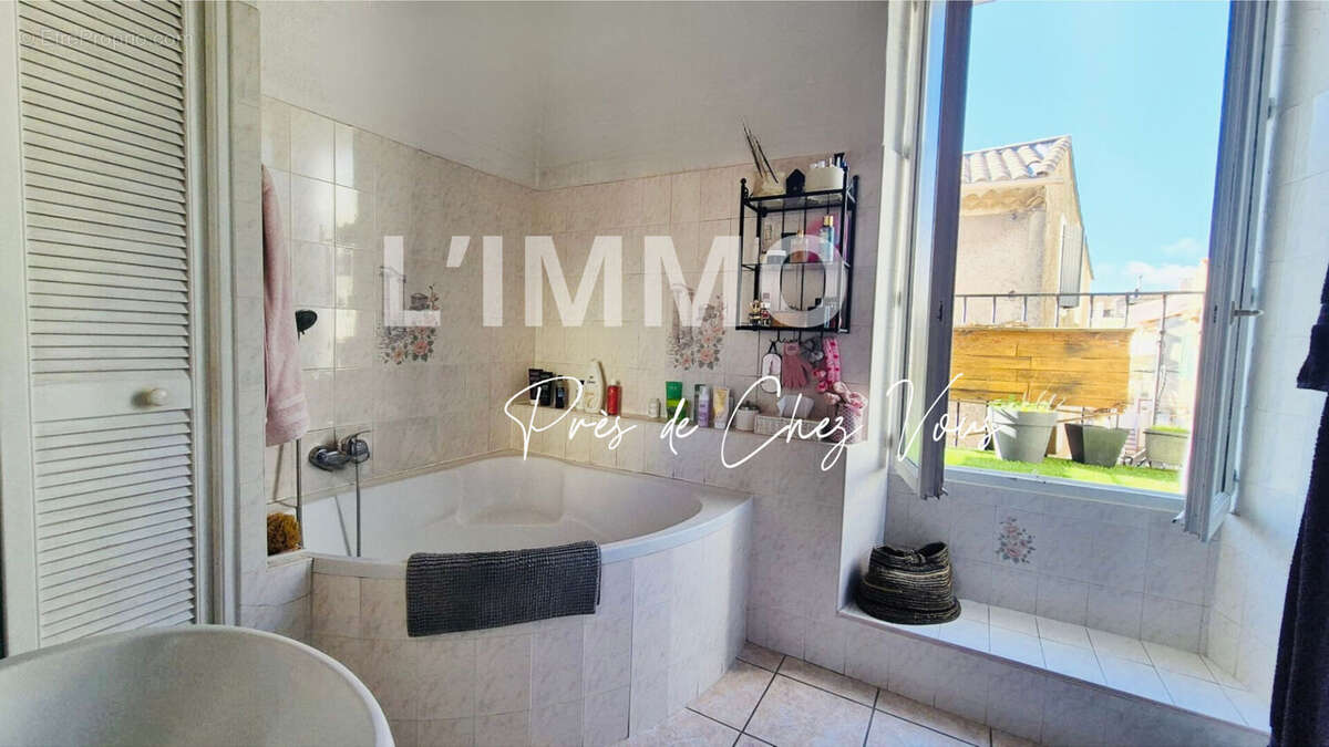 Maison à SAINT-ZACHARIE