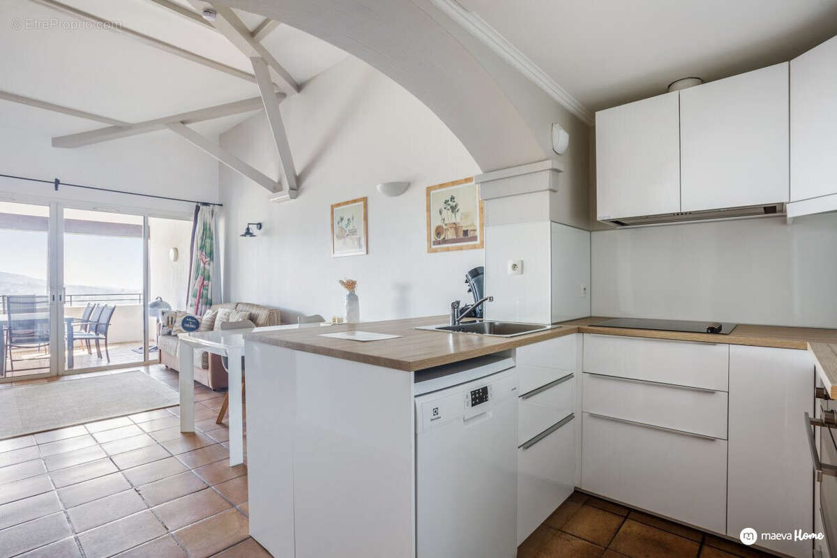 Appartement à GRIMAUD