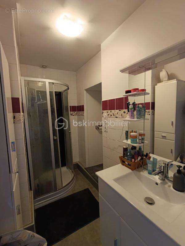 Appartement à RIVES
